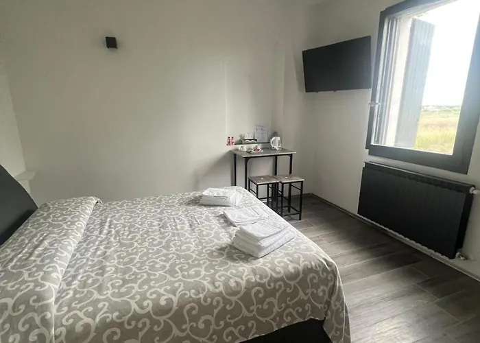 فندق مبيت وإفطار Sancesare 3*